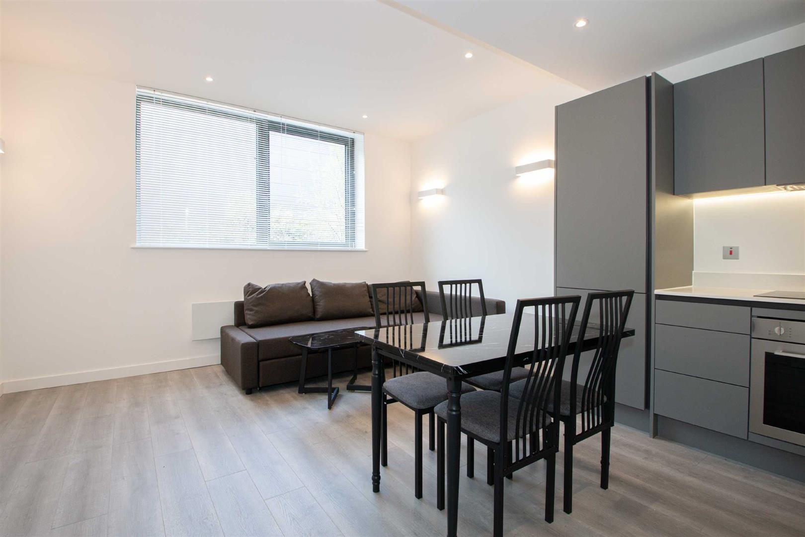 2 Foxhunter Drive, Linford Wood, Milton Keynes